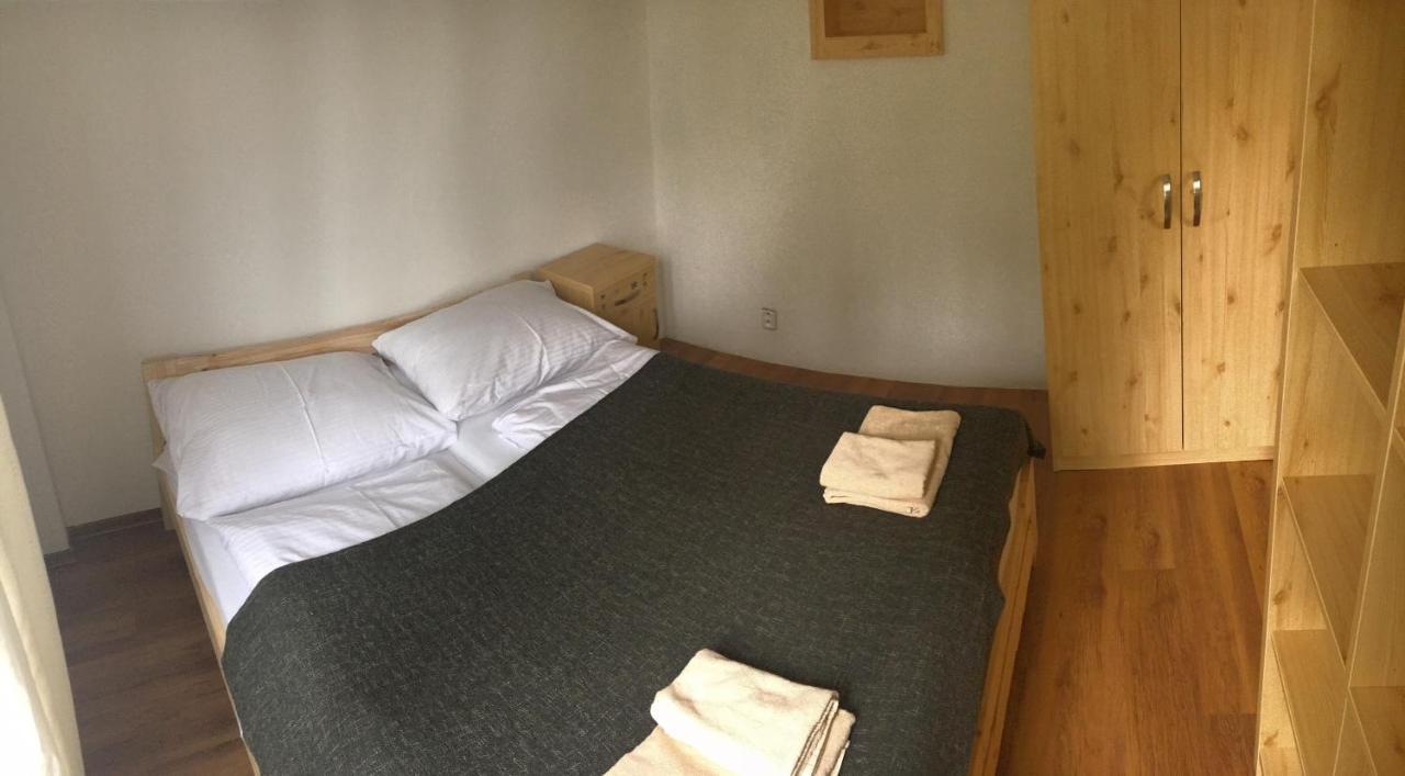 Apartman Zara Veľký Slavkov Buitenkant foto