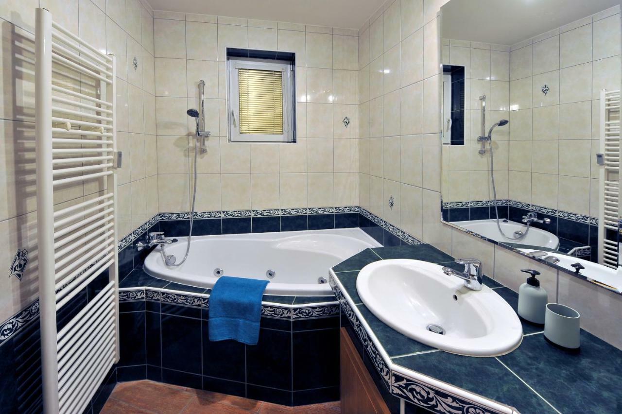 Apartman Zara Veľký Slavkov Buitenkant foto