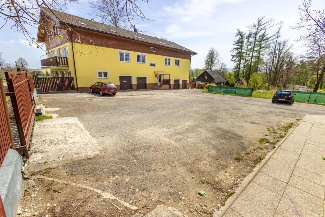 Apartman Zara Veľký Slavkov Buitenkant foto
