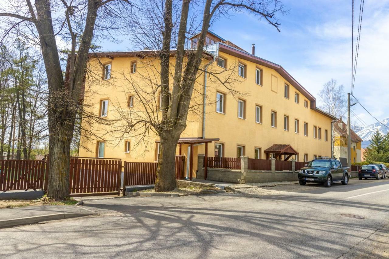 Apartman Zara Veľký Slavkov Buitenkant foto